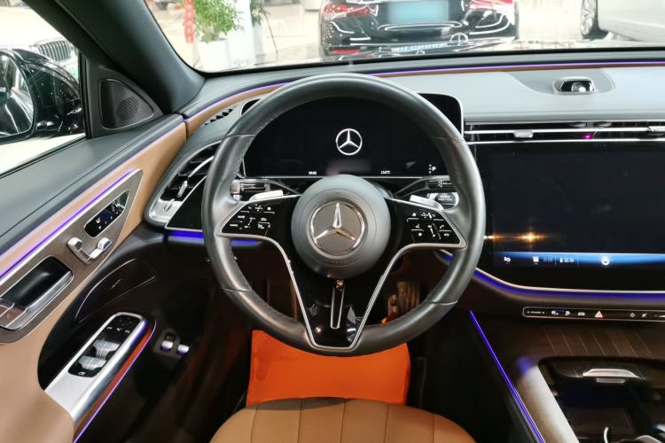 Used Mercedes-Benz E-Class New Energy 2024 E 350 e L Plug-in Hybrid Sedan Steering Wheel