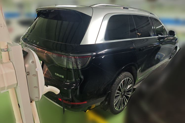 Used Hima AITO M9 2024 All-Electric Ultra Version 100 kWh 6-Seater Model
