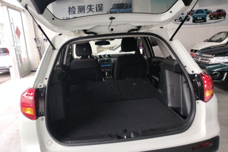 Used Suzuki Vitara 2016 1.4T Automatic Two-Wheel Drive Elite Model Trunk