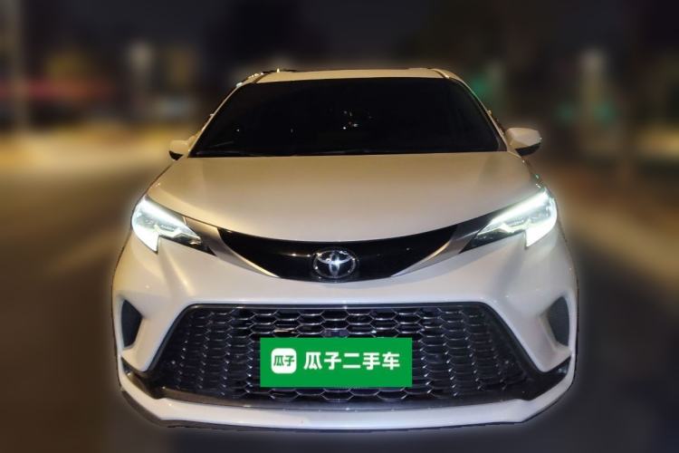 Used Toyota Granvia 2024 2.5L Hybrid Prestige PLUS Four-Wheel Drive Version
