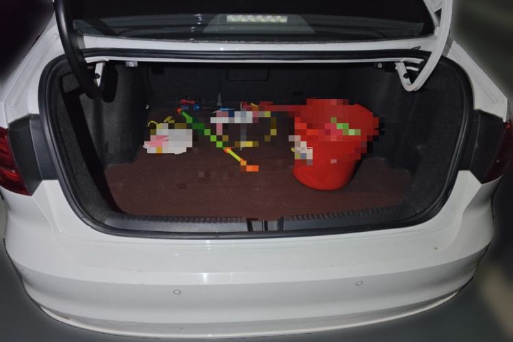 Used Volkswagen Sagitar 2015 230TSI Automatic Luxury Model Trunk