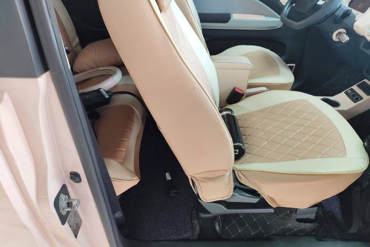 Used Chery New Energy QQ Ice Cream 2022 170km Sundae Phosphate Lithium-Ion