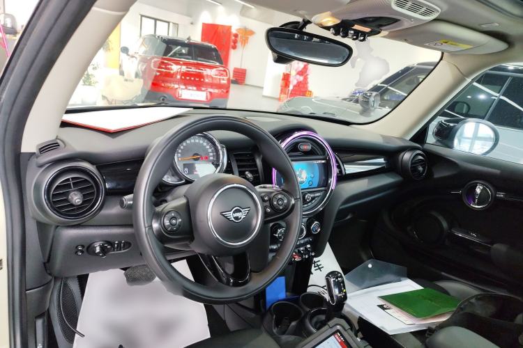 Used MINI MINI 2019 1.5T COOPER Classic Edition