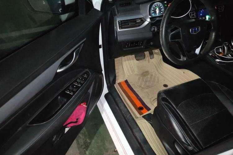 Used Geely Auto Emgrand New Energy 2018 EV450 Ambition Model Driver Seat