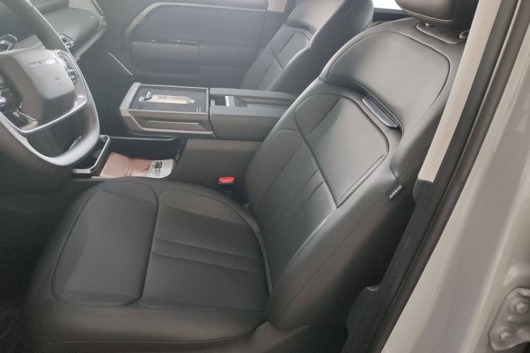 Used SAIC MAXUS Xingji X 2025 2.5T Luxury Edition