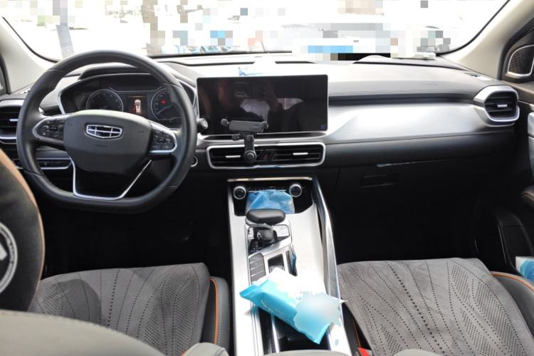 Used Geely Auto Coolray 2023 1.5T DCT Platinum Edition