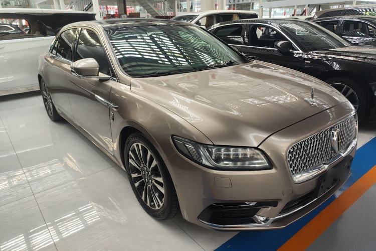 Used Lincoln Continental 2018 3.0T Four-Wheel Drive Prestige Edition Front Right 45 Deg