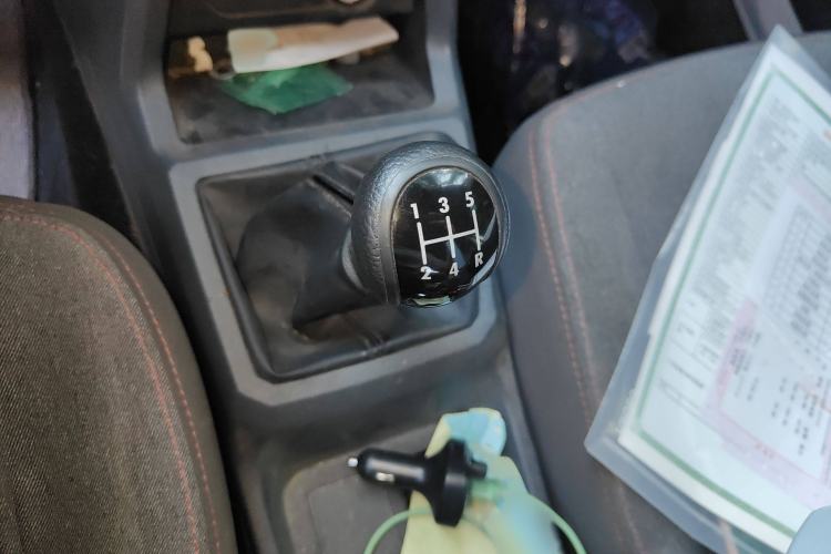 Used Wuling Zhengtu 2021 1.5L Entry-Level LAR
