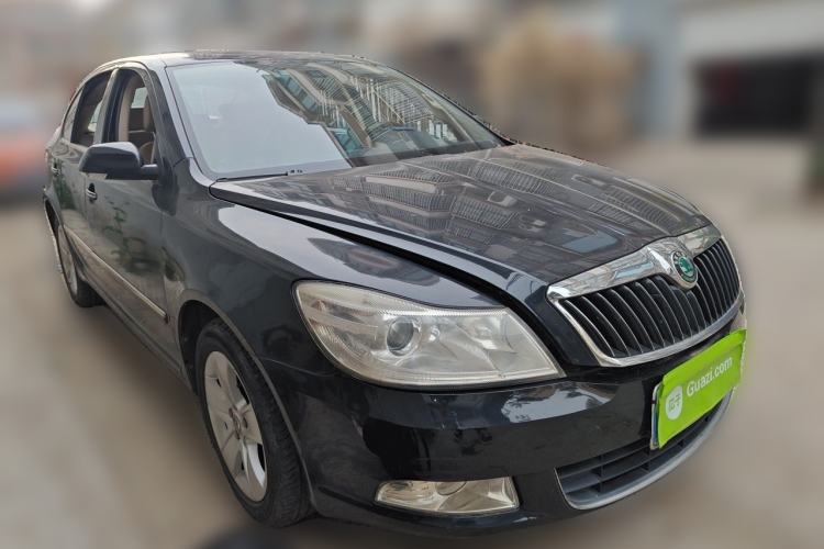 Used Skoda Octavia 2012 1.4TSI DSG Elegance Edition Front Right 45 Deg