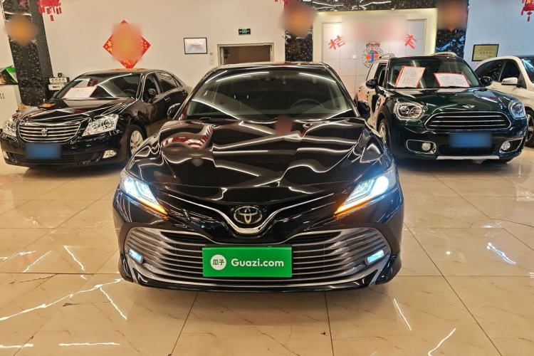 Used Toyota Camry 2019 Revised Version 2.0G Luxury Edition
