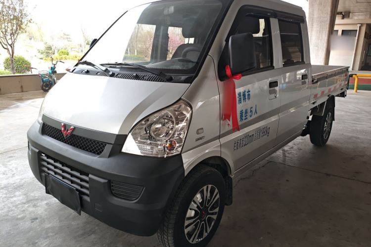 Used Wuling Rongguang Small Truck 2020 1.5L Base Version China VI Standard Double-Cab L3C