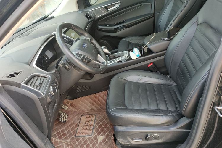 Used Ford Edge 2016 EcoBoost 245 Four-Wheel Drive Titanium Edition 7-Seater Left Front Seat