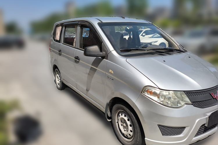 Used Wuling Hongguang 2015 1.5L S Base Model China IV