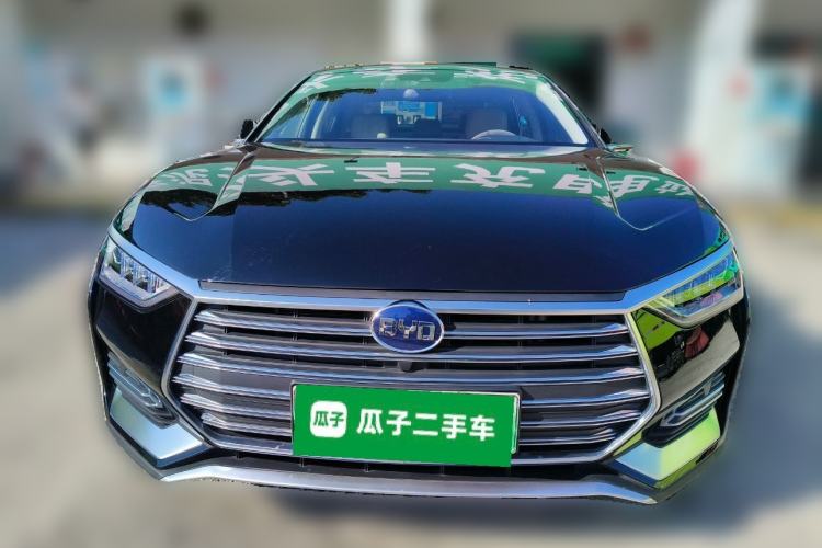 Used BYD e9 2021 Business Edition