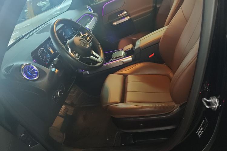 Used Mercedes-Benz GLB 2022 Updated GLB 200 Fashion Edition