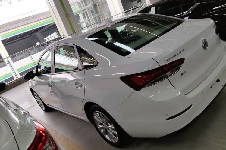 Used Buick GT 2018 15T Dual-Clutch Elite Model China V Standard
