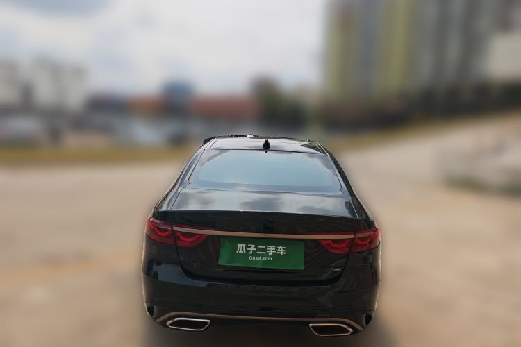 Used Jaguar XFL 2024 2.0T P300 Four-Wheel Drive Flagship Sport Gold Edition Rear