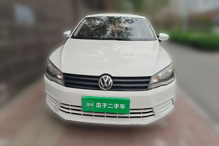 Used Volkswagen Jetta 2013 1.6L Manual Fashion Edition Front