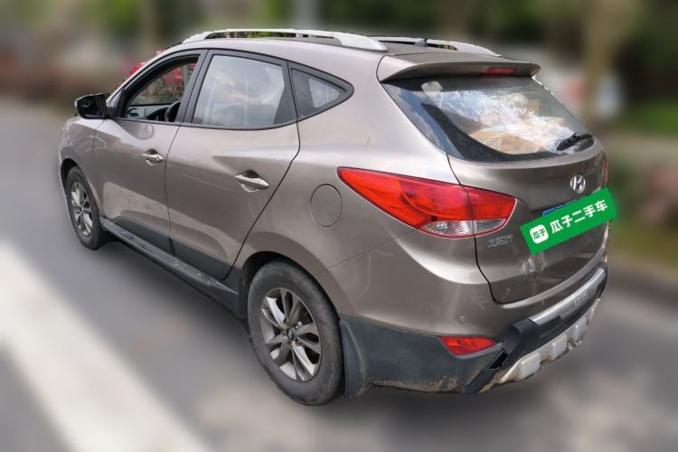 Used Hyundai ix35 2015 2.0L Manual Two-Wheel Drive Comfort Version China IV Standard Rear Left 45 Deg