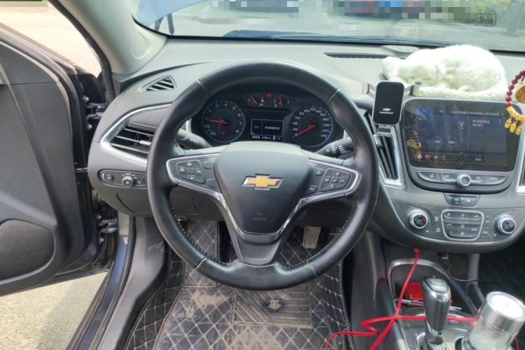 Used Chevrolet Malibu XL 2019 535T CVT Active Version Steering Wheel