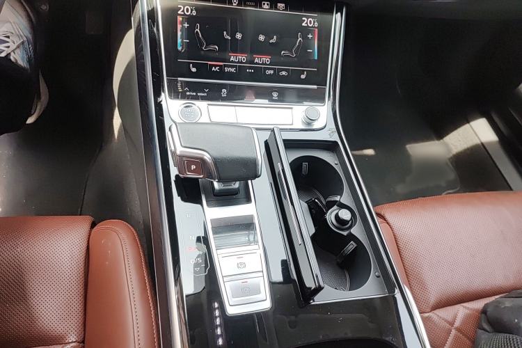 Used Audi A8 2019 Plus A8L 50 TFSI quattro Comfort Model Gear Lever