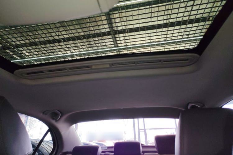 Used Volkswagen Sagitar 2015 1.6L Manual Comfort Model Headliner