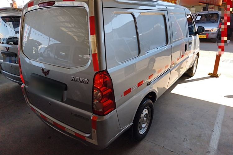 Used Wuling Rongguang 2021 1.5L Extended Basic Model Enclosed-Window Vehicle, 2-seater LAR
