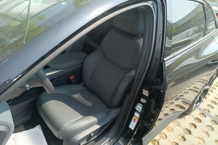 Used XPeng MONA M03 2024 620 with Ultra-Long Range Left Front Seat