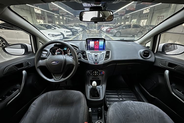 Used Ford Fiesta 2013 Sedan 1.5L Manual Fashion Edition