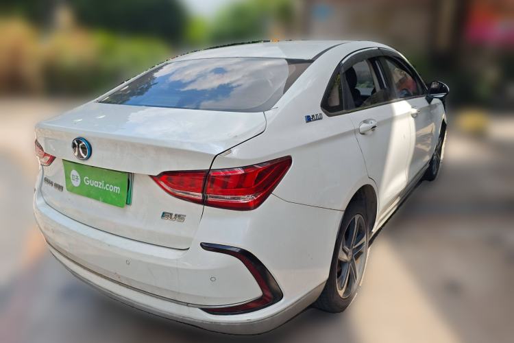 Used BAIC Beijing EU5 2018 R500 Smart Wind Edition