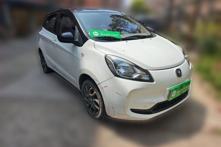 Used CHANGAN Benni E-Star 2021 National Edition Colorful Version Lithium Iron Phosphate (31.86 kWh) Front Right 45 Deg