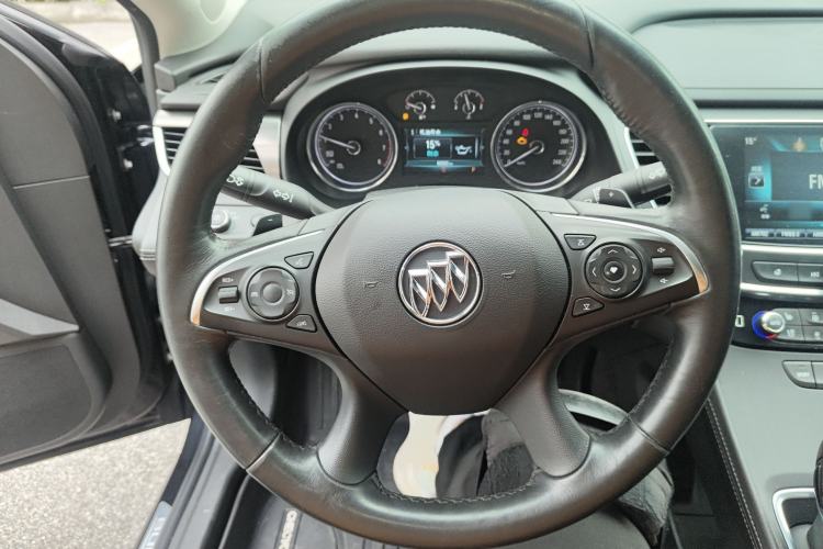 Used Buick LaCrosse 2018 20T Elite Edition Steering Wheel