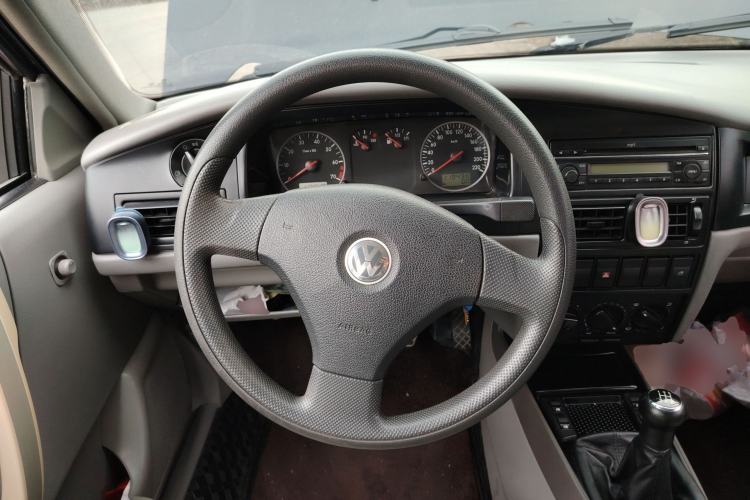 Used Volkswagen Santana Vista 2008 1.8L Manual Sishang Model