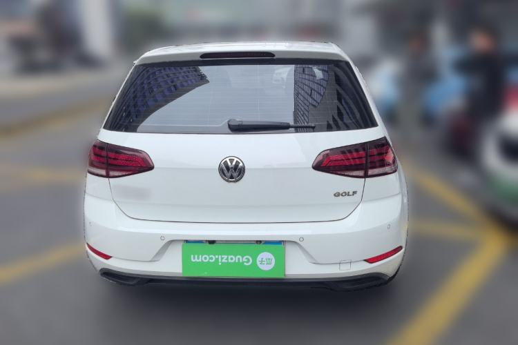 Used Volkswagen Golf 2018 1.6L Manual Fashion Edition