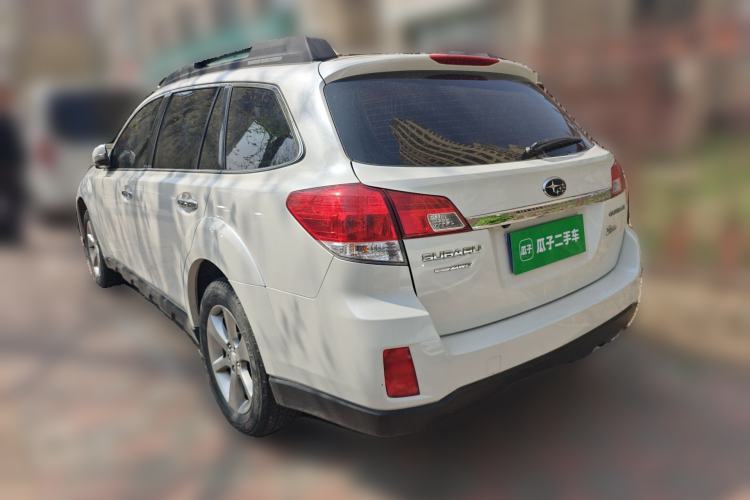 Used Subaru Outback 2013 2.5i Luxury Edition

