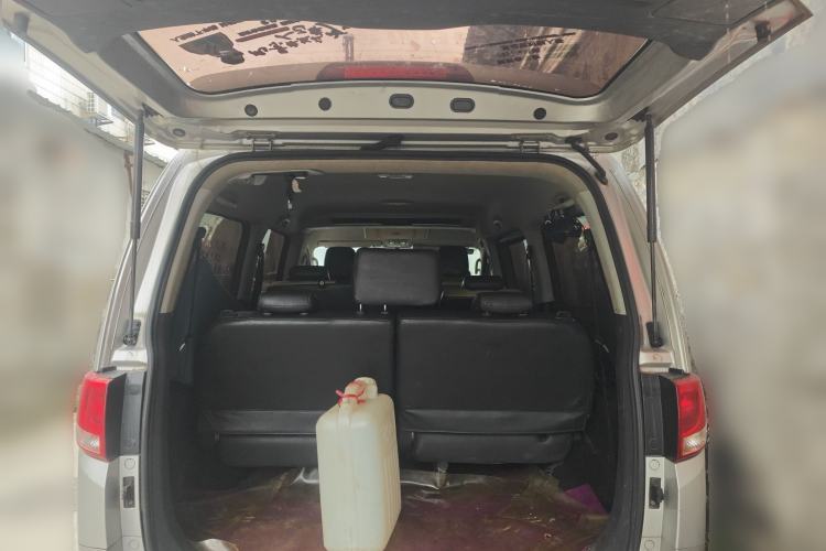 Used JAC Refine M4 2019 Business & Travel Series 2.0L Manual Comfort Model China VI Trunk