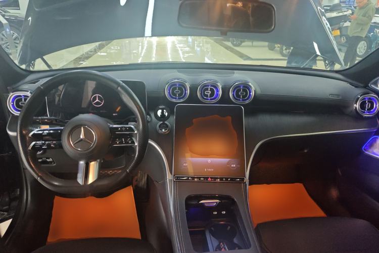Used Mercedes-Benz C-Class 2024 C 260 L Sport Edition Center Console