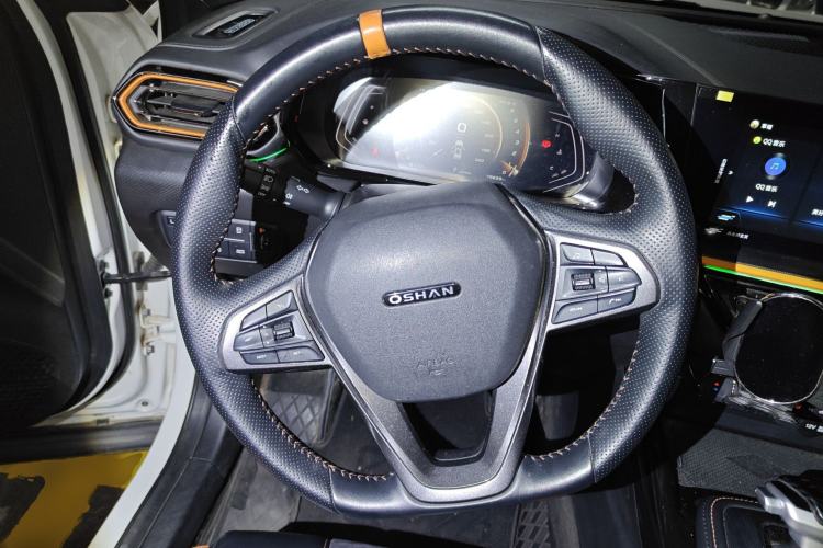 Used CHANGAN OSHAN X5 2022 Sport Edition 1.5T DCT Cyclone Assault Steering Wheel