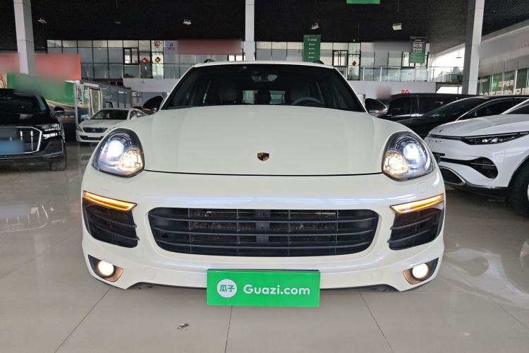 Used Porsche Cayenne 2016 Cayenne Platinum Edition 3.0T Front