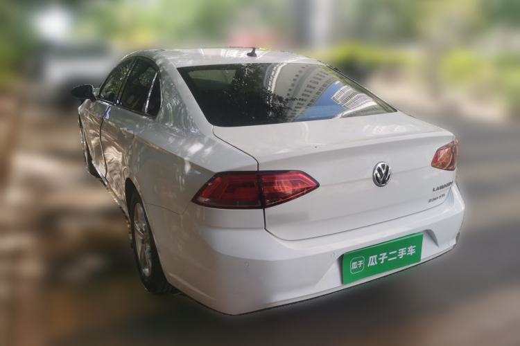 Used Volkswagen Lamando 2015 230TSI DSG Fashion Edition Rear Left 45 Deg