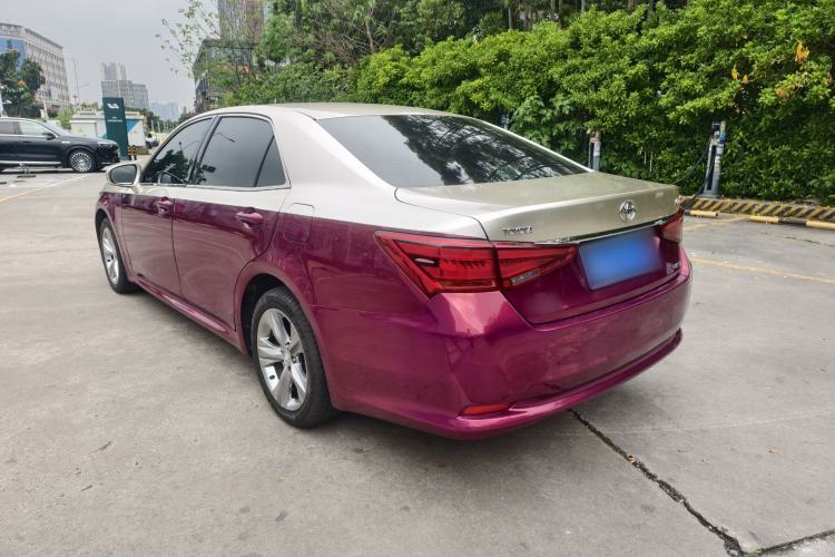 Used Toyota Crown 2015 2.0T Fashion Edition Exterior 3