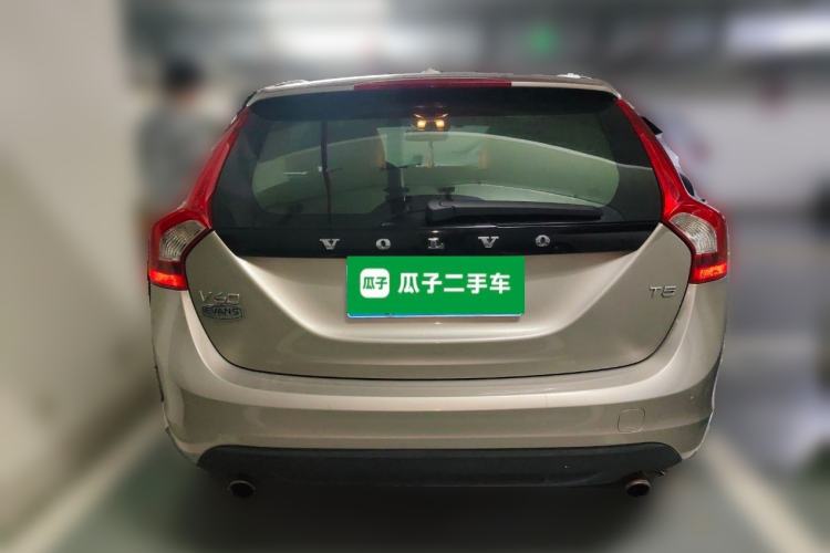 Used Volvo V60 2013 T5 Zhiya Edition