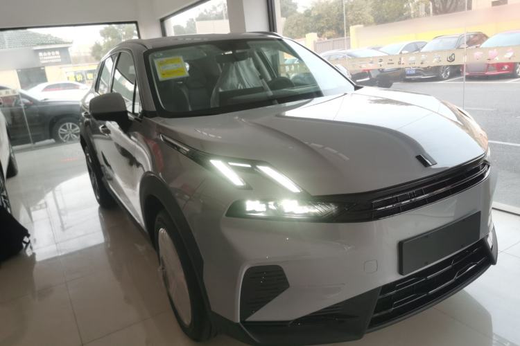 Used Lynk & Co 06 EM-P 2023 EM-P 56 Standard Range Pro
