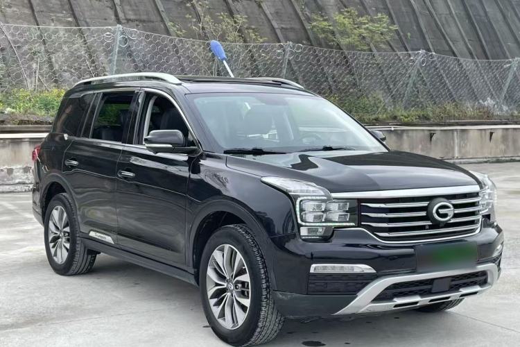 Used GAC Trumpchi GS8 2017 320T Four-Wheel Drive Luxury Smart Connectivity Version (7 Seats) Exterior 5