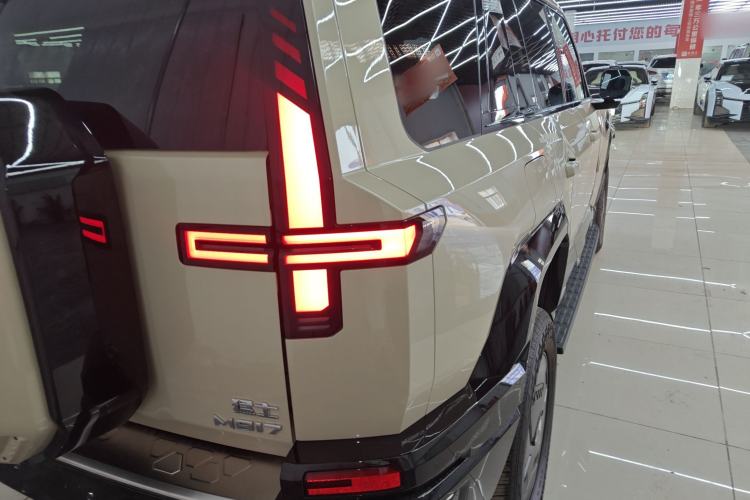 Used Brave warrior M817 2025 Model, Hero Exterior 3