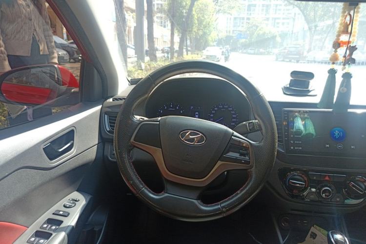 Used Hyundai Verna (new generation) 2016 1.4L Automatic Sport Edition
