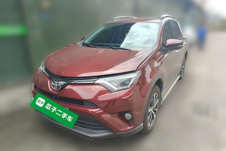 Used Toyota RAV4 2018 2.0L CVT Two-Wheel Drive Fashion X Edition