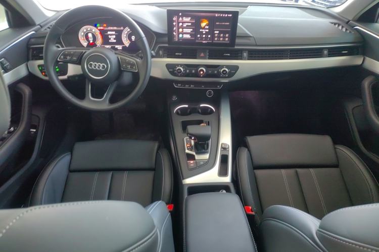 Used Audi A4L 2024 40 TFSI Fashion Dynamic Model
