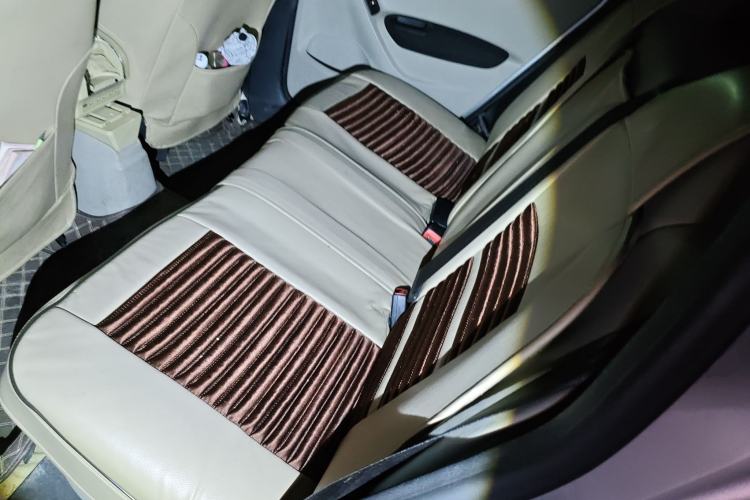 Used Peugeot 301 2014 1.6L Manual Comfort Edition
