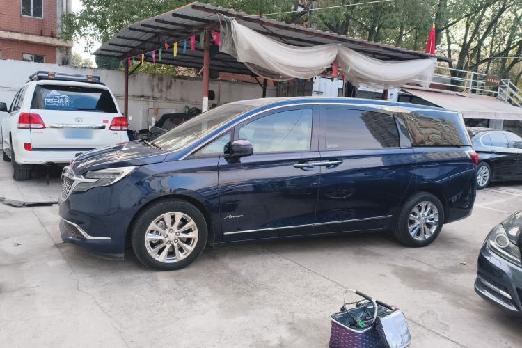 Used Buick GL8 2020 Avenir Avia Four-Seat Luxury Edition
